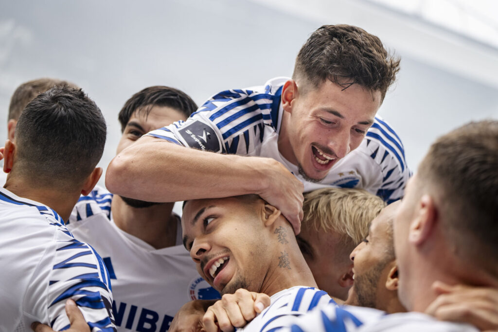 FCK-spillere jubler over scoring mod Brøndby.