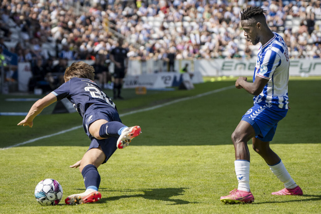 OB's Don Deedson Louicius under 3F Superliga-kampen mellem OB og Randers FC på Nature Energy Park