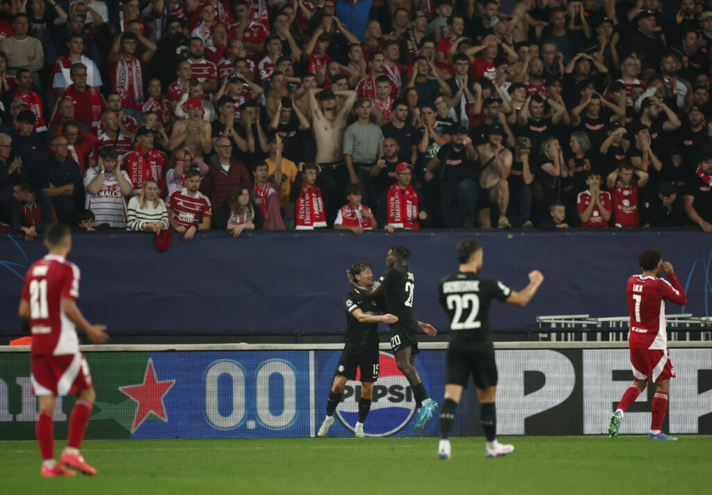 William Bøving fejrer et mål for Sturm Graz.