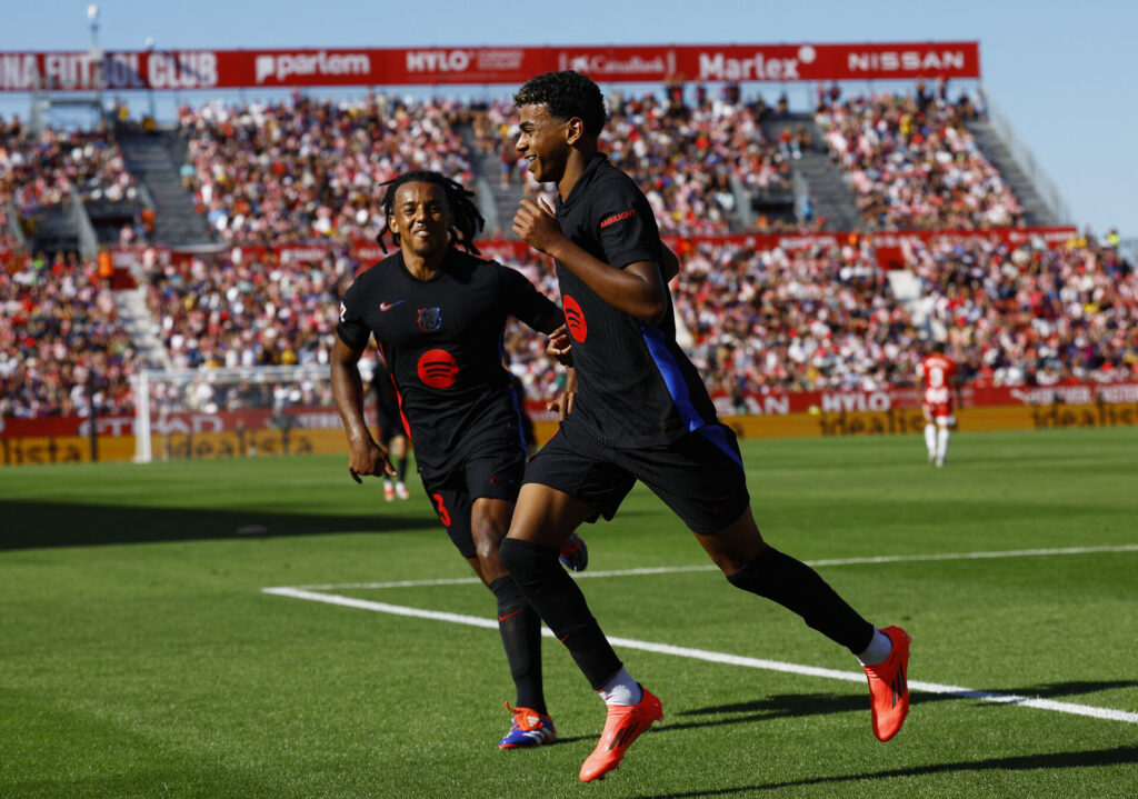 Lamine Yamal fejrer en scoring mod Girona for FC Barcelona.