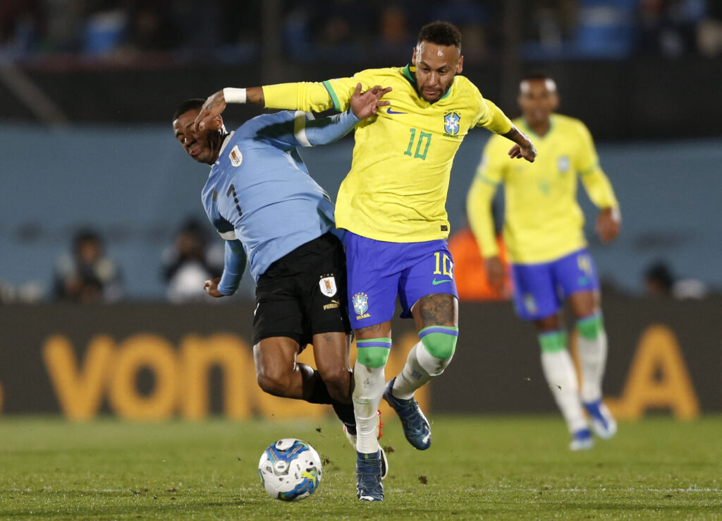 Neymar i kamp for Brasilien.