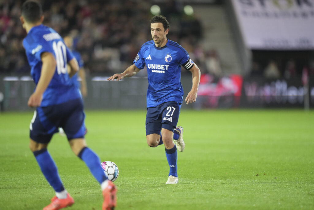 Thomas Delaney (FCK 27) under Superligakampen mellem Vejle Boldklub og FC København på Vejle Stadion søndag den 29. september 2024..