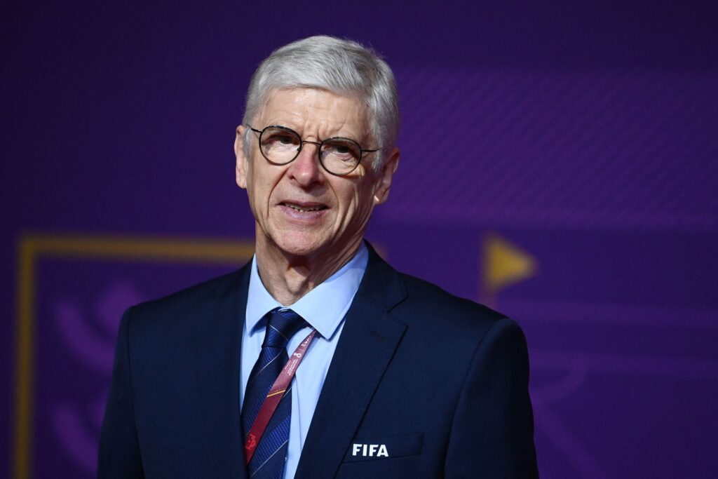 Arsene Wenger til lodtrækning forud for VM 2022.