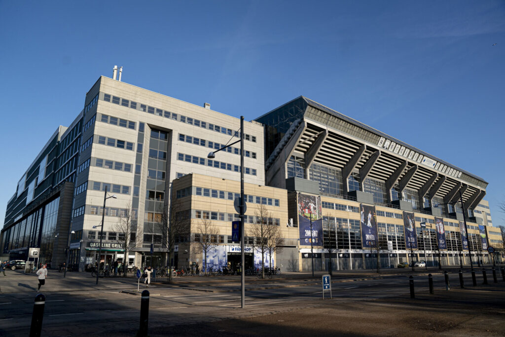 Parken Sport & Entertainment kan snart komme på nye hænder.