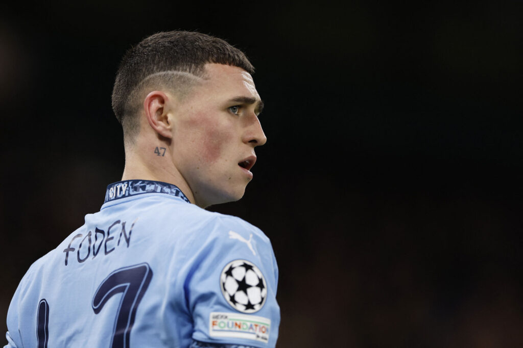 Phil Foden kigger ud i horisonten i Champions League mod Sparta Prag