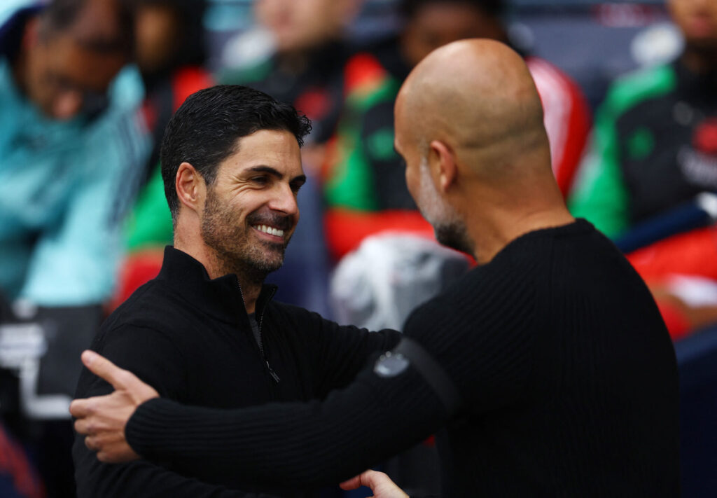 Mikel Arteta og Pep Guardiola siger tak for kampen efter opgøret mellem Arsenal og Manchester City.