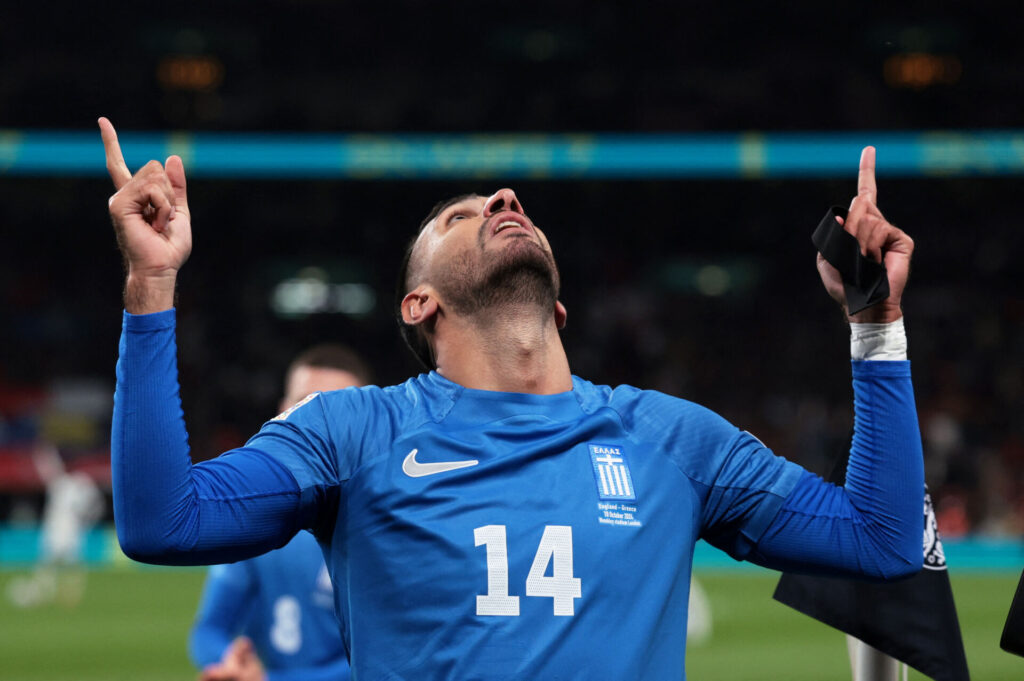 Vangelis Pavilidis fejrer sin scoring mod England på Wembley i Nations League.