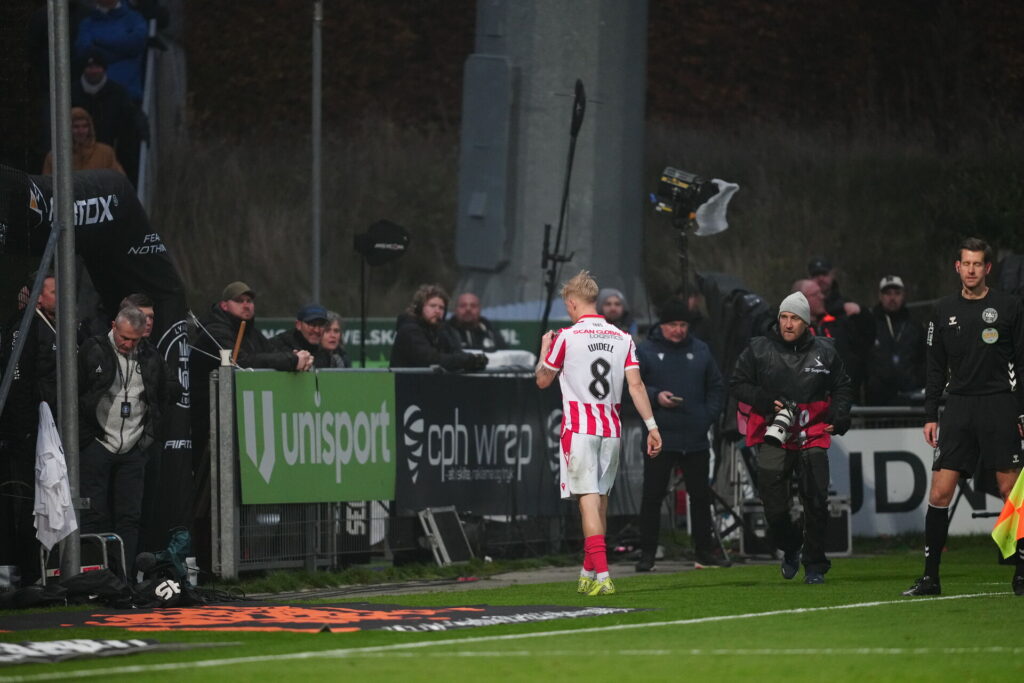 3F Superliga-kampen mellem Lyngby Boldklub og AaB på Lyngby Stadion, søndag den 10. november 2024.