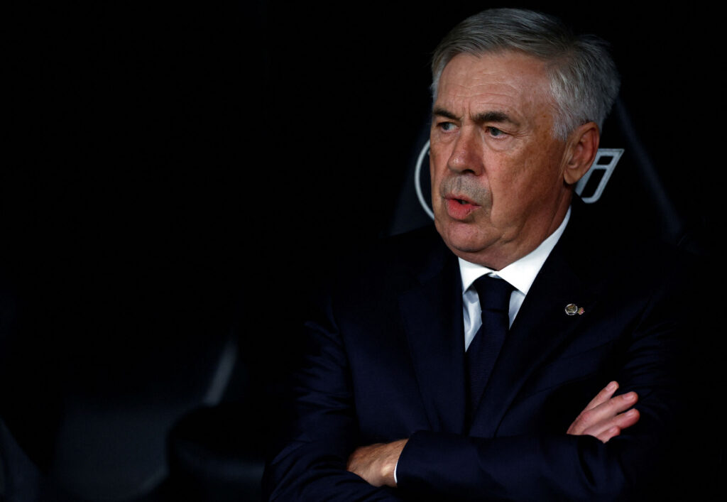 Carlo Ancelotti på Real Madrids bænk.