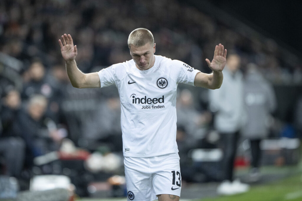 Rasmus Nissen Kristensen i kamp for Eintracht Frankfurt.