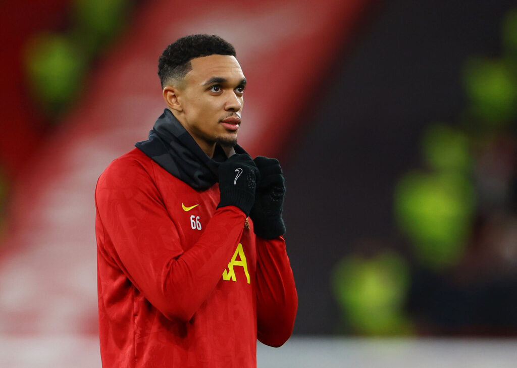 Trent Alexander-Arnold varmer op for Liverpool