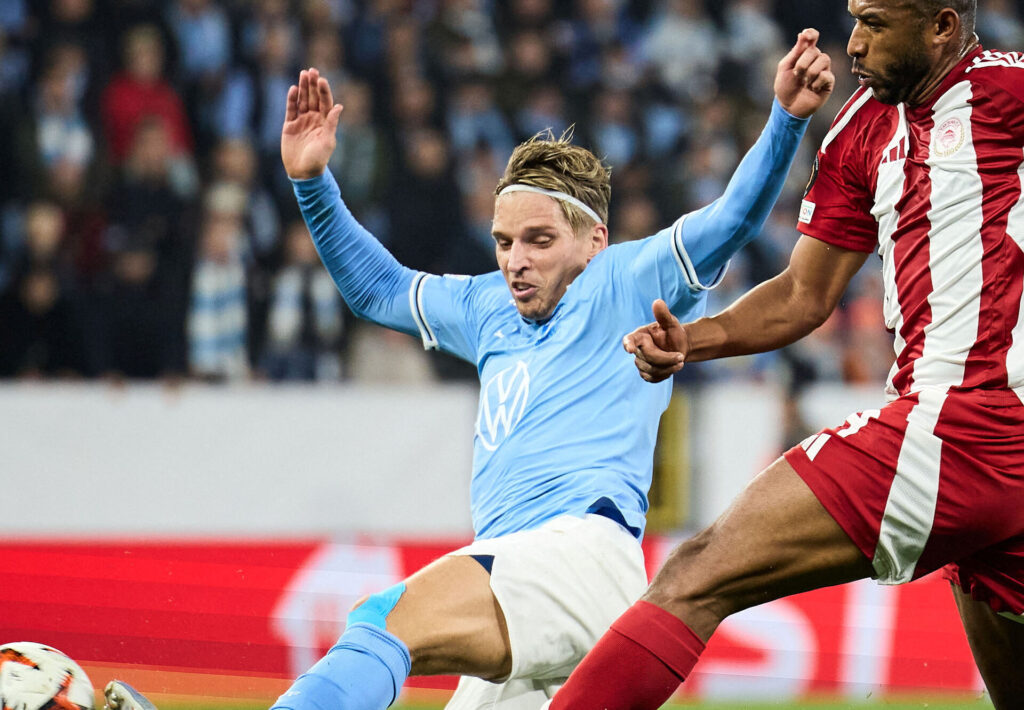 Jens Stryger i en tackling for Malmö