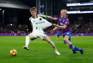 Crystal Palace Anthony Gordon fra Newcastle.