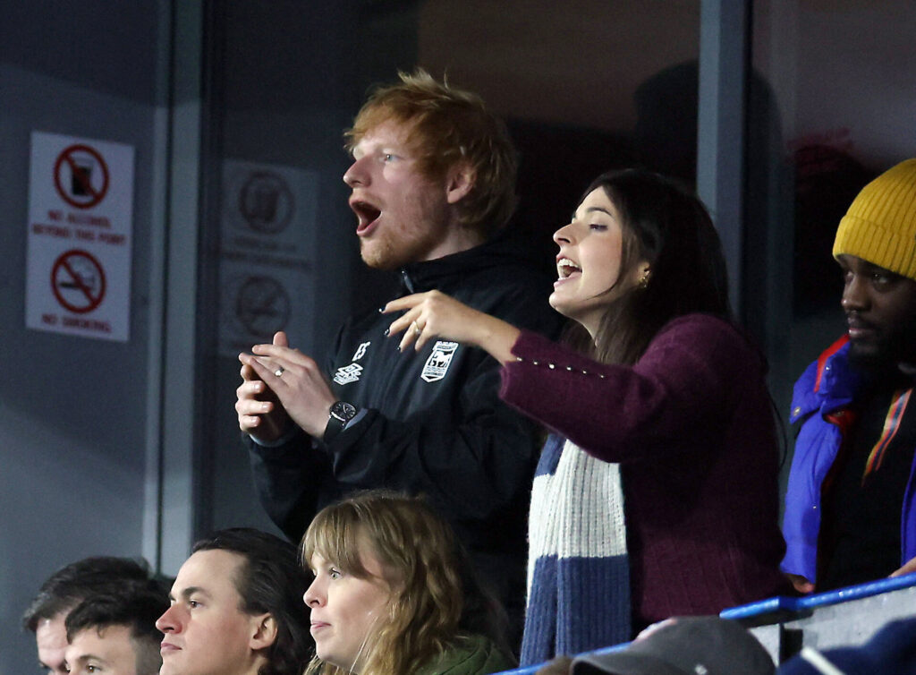 Ed Sheeran fejrer Ipswich-scoring