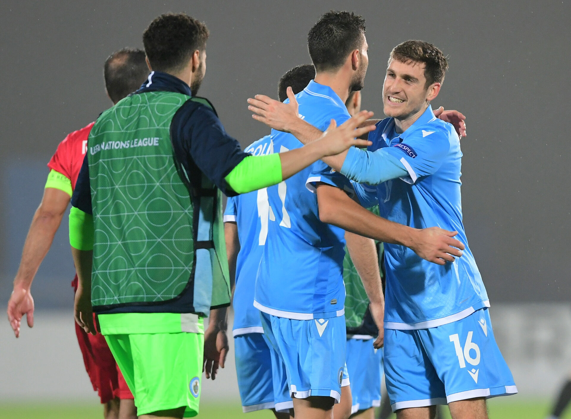 Сан марино лига наций. Беларусь вперед. Сан марино лига наций. Футбольная лига сан марино. Футбольная команда сан марино.