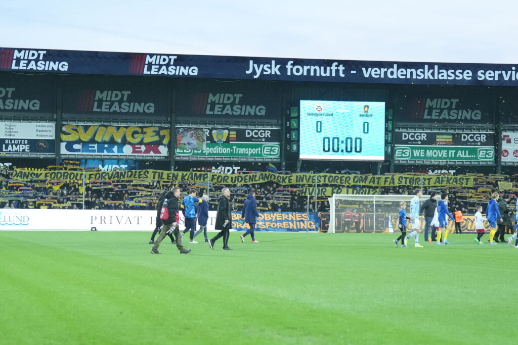 Brøndby-fans viser utilfredshed