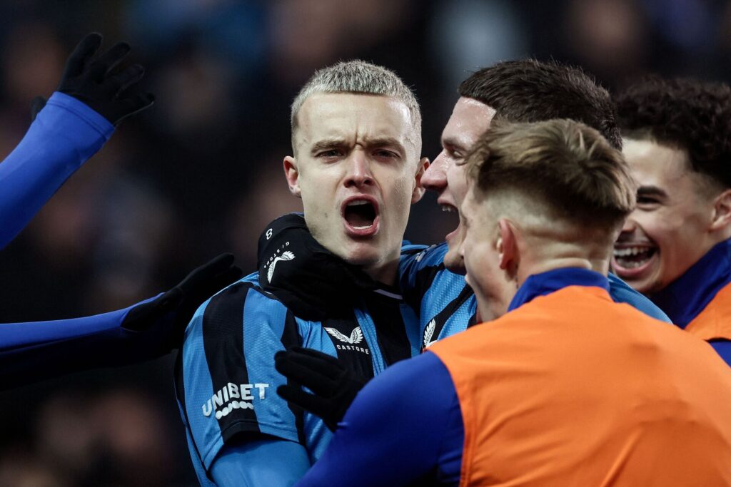 Hugo Siquet fejrer en scoring for Club Brugge.