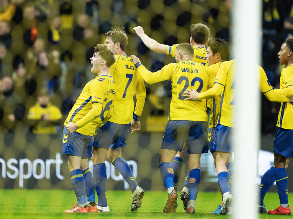 Brøndby IF er sammen med blandt andre F.C. København og Viborg klar til semfinalerne i Oddset Pokalen 2025.