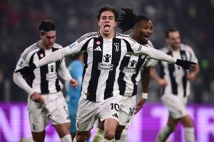 Dusan Vlahovic jubler efter et mål for Juventus.