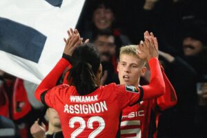 Albert Grønbæk scorer mål