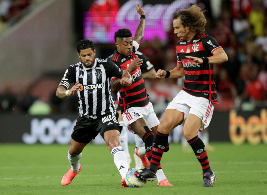 David Luiz i aktion for Flamengo