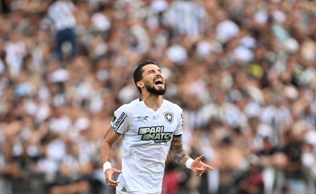 Alex Telles jubler over copa Libertadores-sejren i Botafogo-trøjen