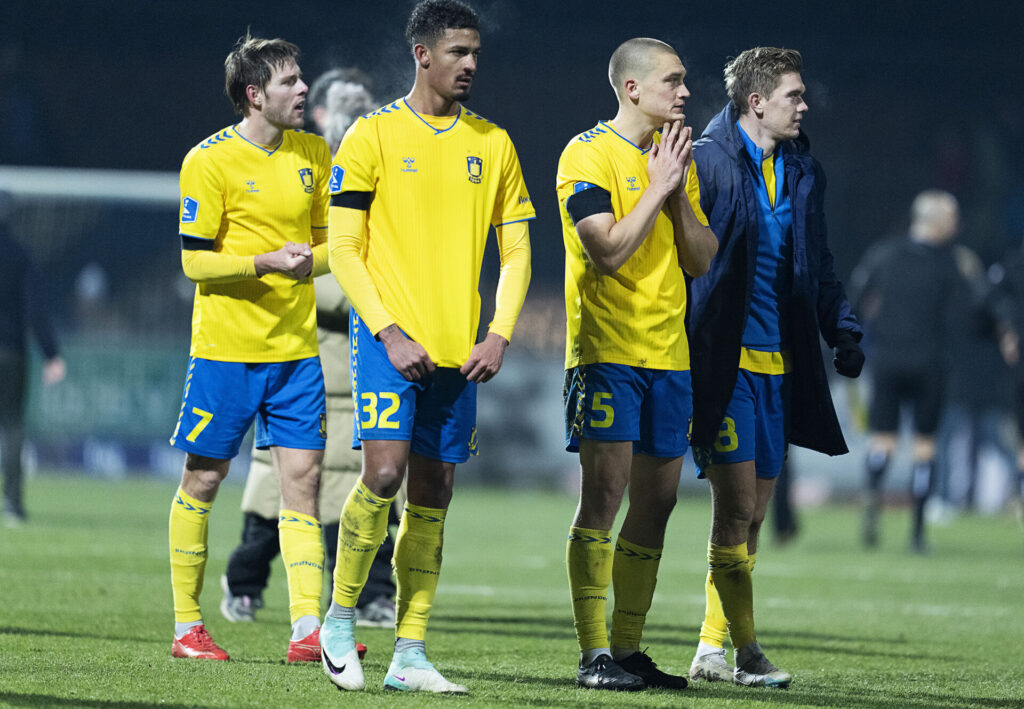 Nicolai Vallys, Frederik Alves og Rasmus Lauritsen efter kampen mod Lyngby.