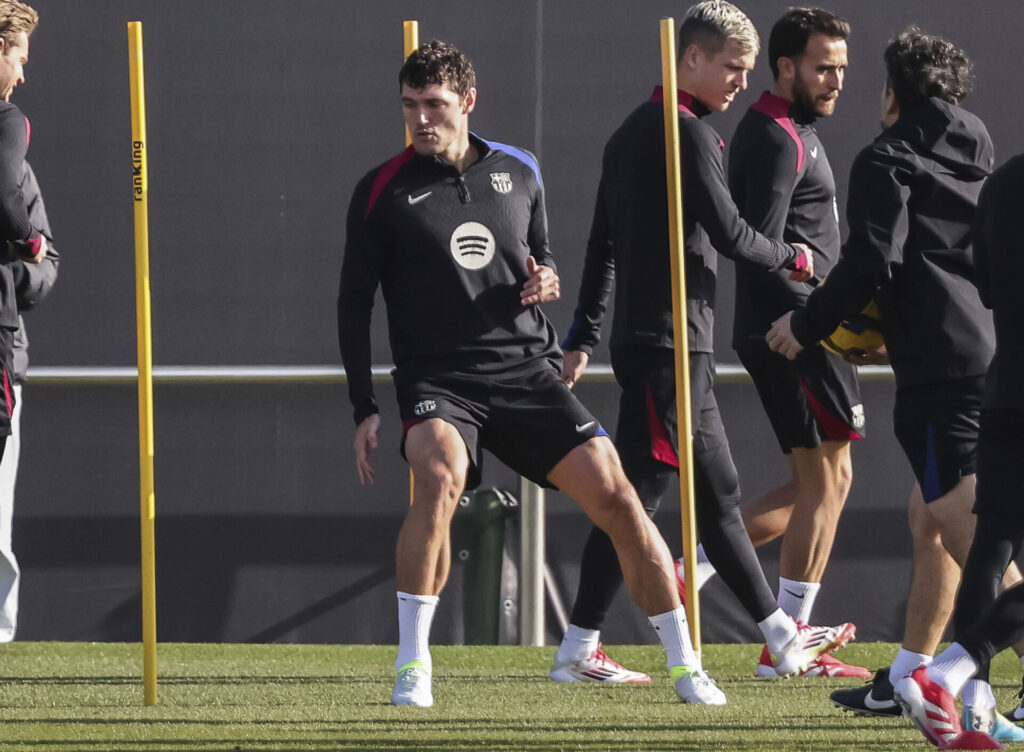 Andreas Christensen i træning for FC barcelona.