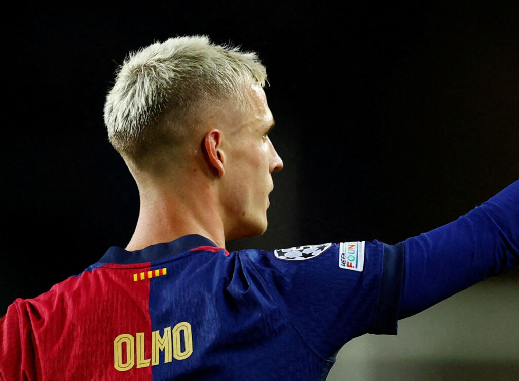 Dani Olmo jubler i Barcelonas trøje