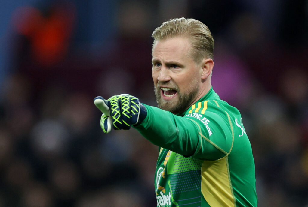 Kasper Schmeichel i kamp for Celtic.