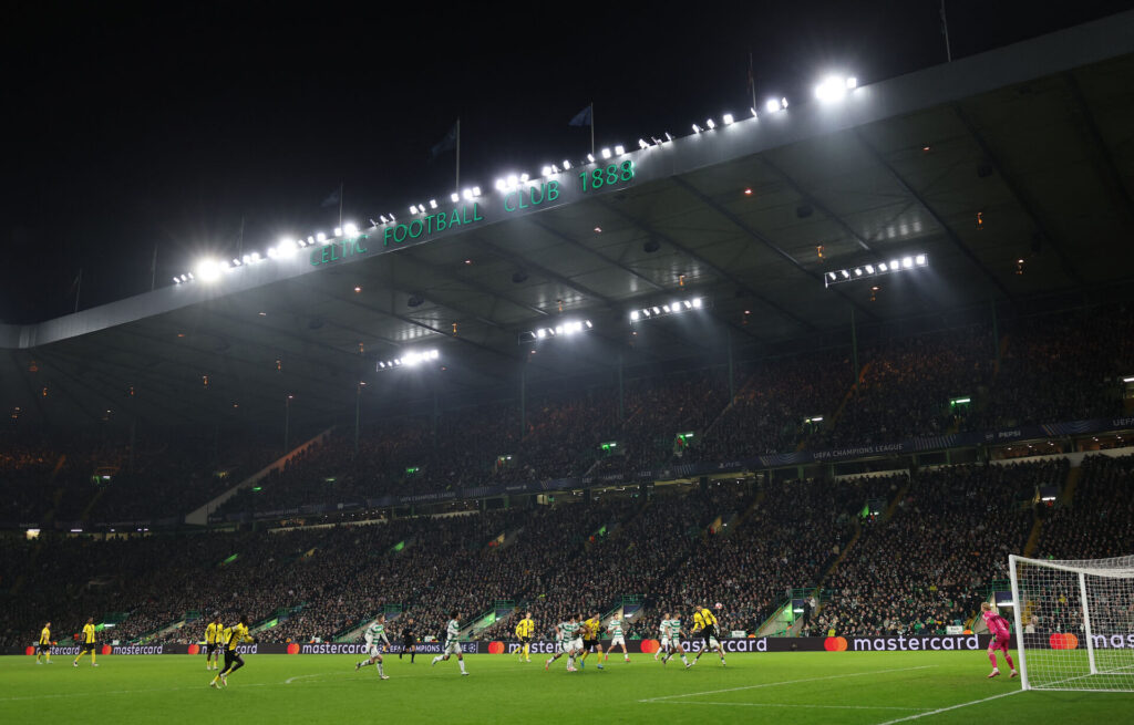 Celtic Park fyldt til randen.