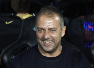 Hansi Flick smiler i spidsen for FC Barcelona