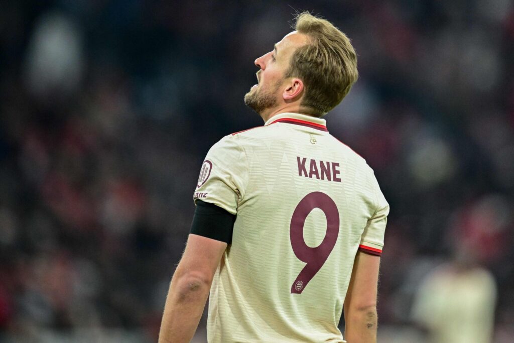 Harry Kane under Bayern Münchens kamp mod Celtic.