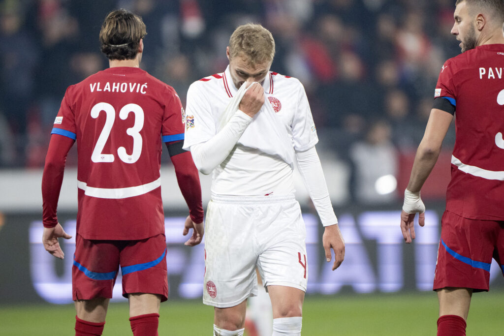 Victor Nelsson under en kamp mellem Danmark og Serbien