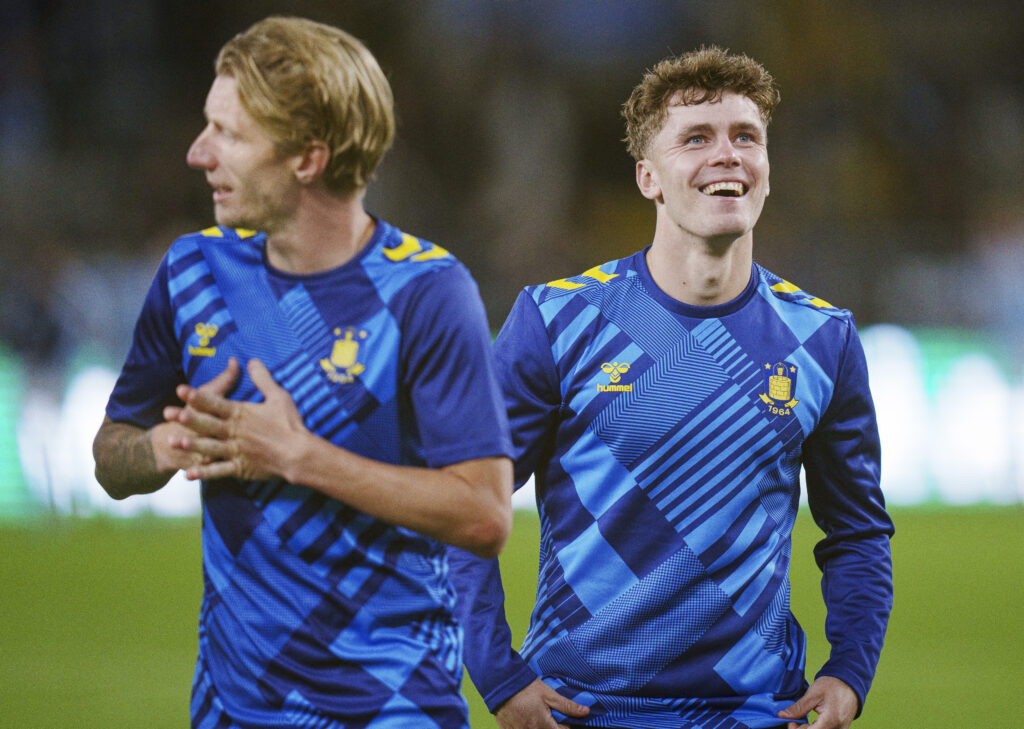 Mathias Kvistgaarden og Daniel Wass efter superligakampen mellem Brøndby IF og Sønderjyske på Brøndby Stadion søndag den 15. september 2024.