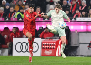 Jens Stage i aktion mod Bayern