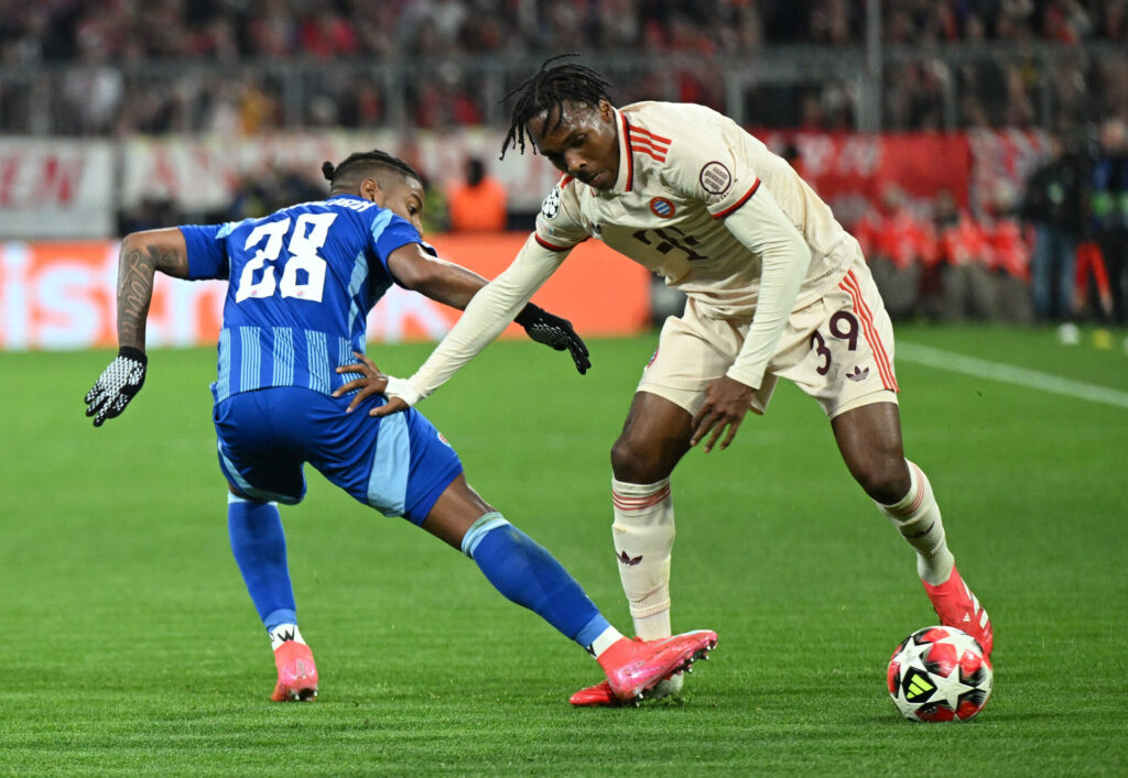 Mathys Tel i Champions League for Bayern München