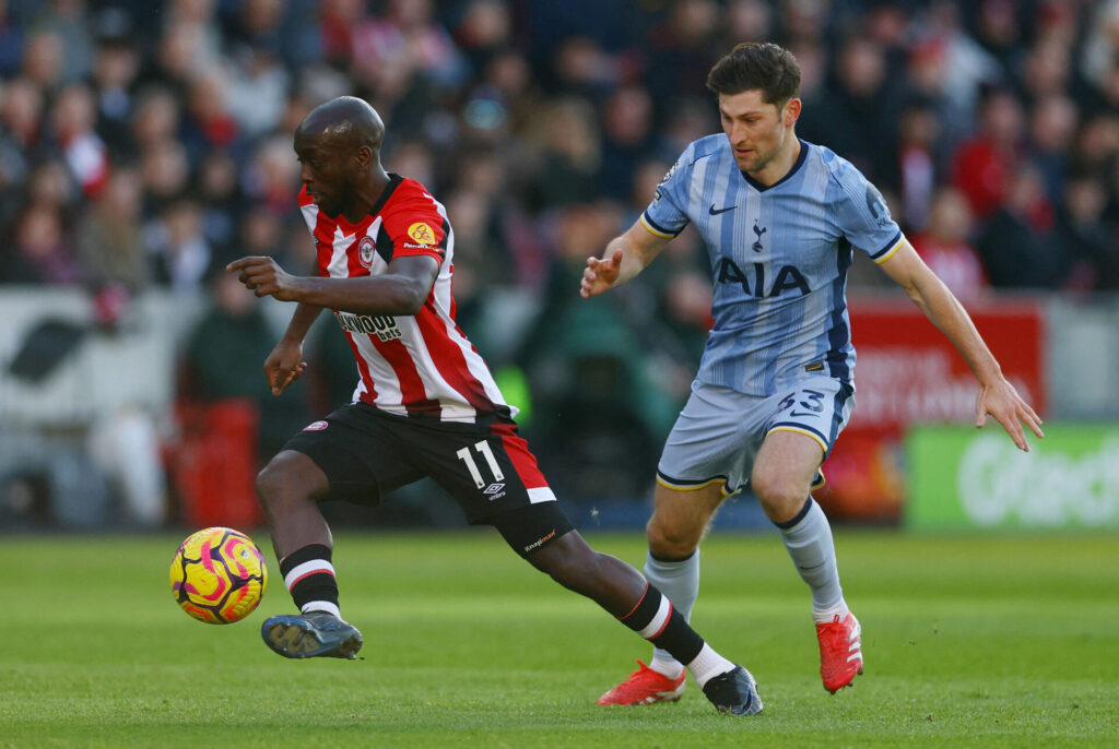 Ben Davies i aktion for Tottenham mod Brentford.