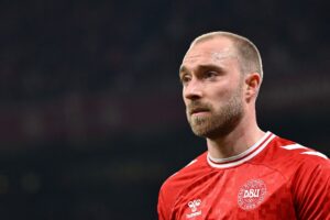 Christian eriksen i den danske landsholdstrikot.