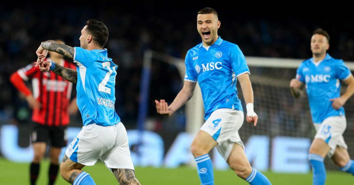 Billing begår straffespark i vigtig Napoli sejr over AC Milan Foto: Carlo Hermann/AFP/Ritzau Scanpix