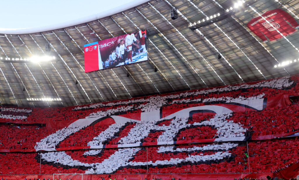 Bayern Münchens tifo på Allianz Arena.