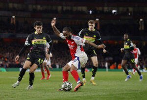 Raheem Sterling i aktion mod PSV Eindhoven.