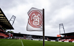 Stærk blæst før superligakampen mellem AaB og AGF på Aalborg Portland Park, fredag den 23. august 2024.