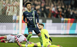 Serginho kort efter sin scoring mod AaB.