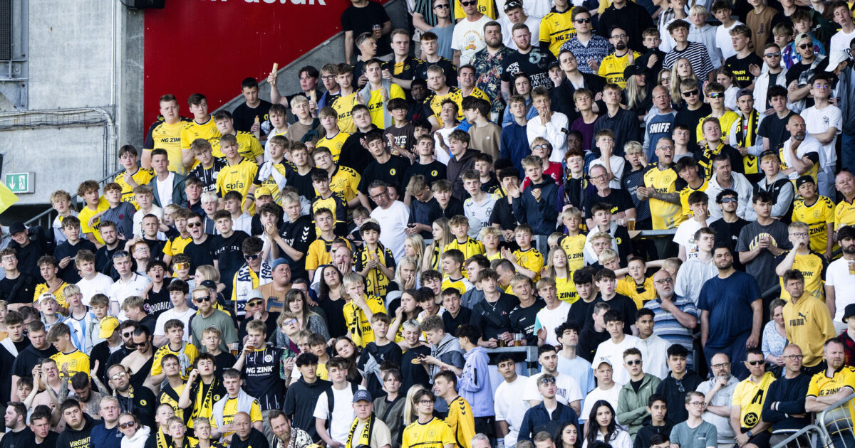 Hæsblæsende halvleg i Horsens fuldendes af ung angriber Foto: Bo Amstrup/Ritzau Scanpix