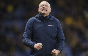 Uwe Rösler bidder tænderne sammen.