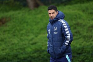 Mikel Arteta under et træningspas i Arsenal.