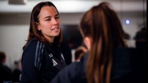 Rikke Sevecke ikædt FCK-træningsdragt.