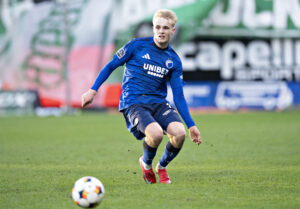 Victor Froholdt i aktion for FCK mod Viborg FF.
