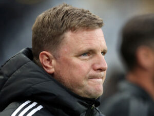 Eddie Howe med sammenbidt ansigt